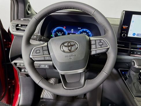 New 2026 Toyota Sienna Platinum AWD/4WD image 12