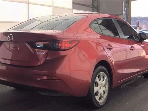 Used 2015 MAZDA MAZDA3 i Sport image 4