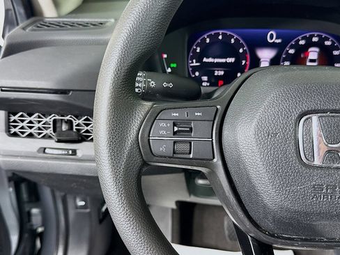Certified 2023 Honda Accord LX image 10