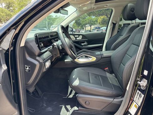 Used 2025 Mercedes-Benz GLE 450e 4MATIC image 21