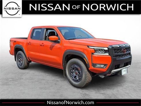 New 2025 Nissan Frontier PRO-4X w/ Pro Convenience Package image 1