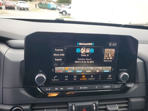 Used 2024 Nissan Pathfinder S image 23