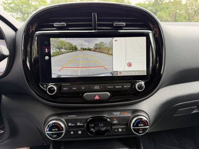 Certified 2025 Kia Soul EX FWD image 22