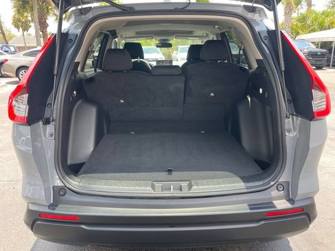 Used 2025 Honda CR-V EX image 5