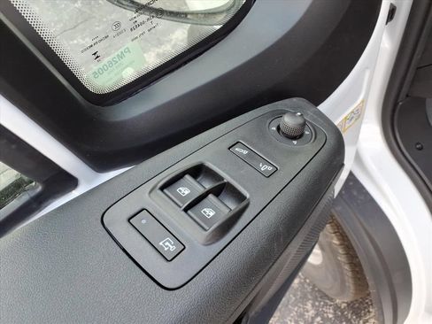 New 2026 RAM ProMaster 2500 FWD image 8