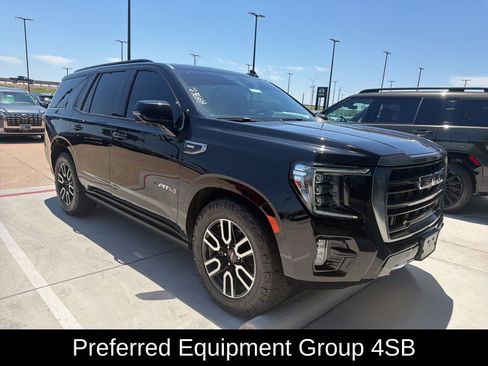 Used 2021 GMC Yukon AT4 w/ AT4 Premium Plus Package AWD/4WD image 3