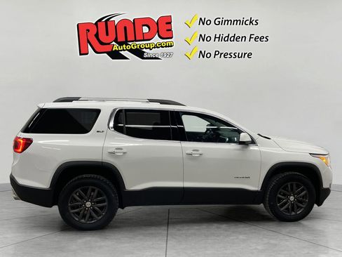 Used 2018 GMC Acadia SLT AWD/4WD image 3