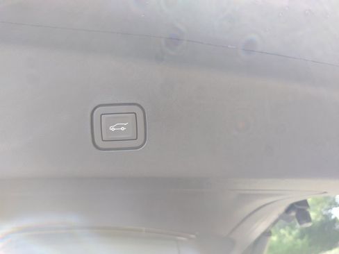 New 2026 Cadillac Vistiq Sport image 22