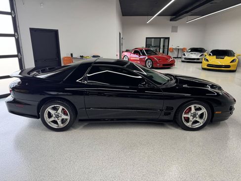 Used 2001 Pontiac Firebird Trans Am w/ SLP Firehawk Pkg RWD image 17