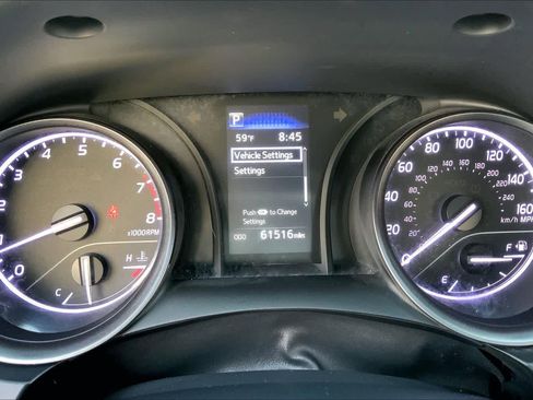 Used 2024 Toyota Camry SE image 24