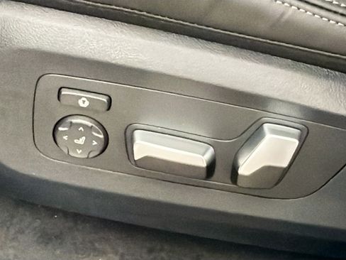 New 2026 BMW X5 sDrive40i image 25