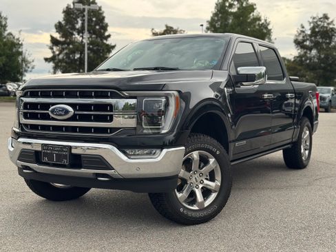 Used 2023 Ford F150 Lariat w/ Equipment Group 502A High AWD/4WD image 4