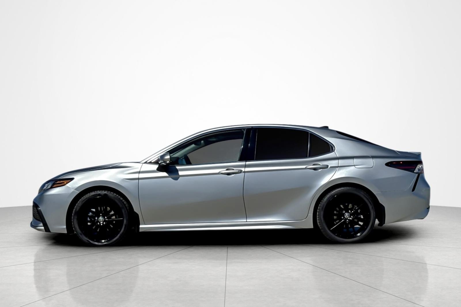 Certified 2023 Toyota Camry XSE FWD image 2