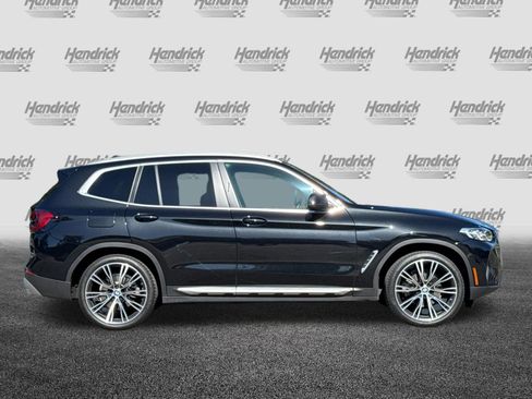 Used 2022 BMW X3 xDrive30i w/ Convenience Package AWD/4WD image 3