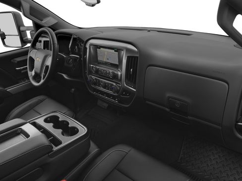 Used 2017 Chevrolet Silverado 2500 LT AWD/4WD image 47