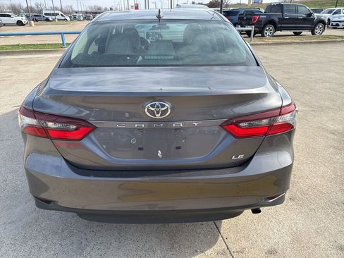 Used 2023 Toyota Camry LE image 9