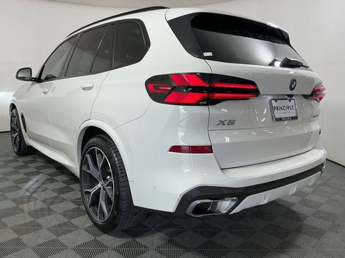 Certified 2025 BMW X5 xDrive50e w/ M Sport Package AWD/4WD image 7