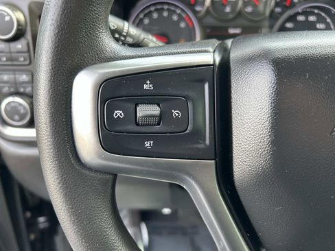 Used 2019 Chevrolet Silverado 1500 RST w/ Z71 Off-Road Package image 18