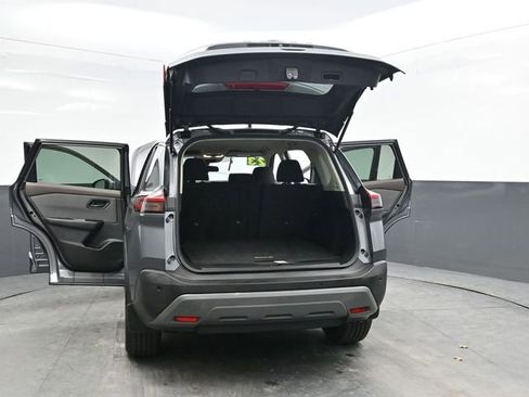 Used 2023 Nissan Rogue S AWD/4WD image 45