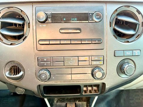 Used 2016 Ford F250 XL image 13