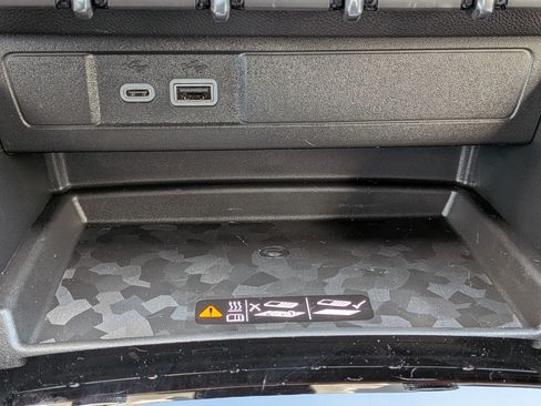 New 2026 GMC Canyon AT4 w/ Technology Plus Package AWD/4WD image 29