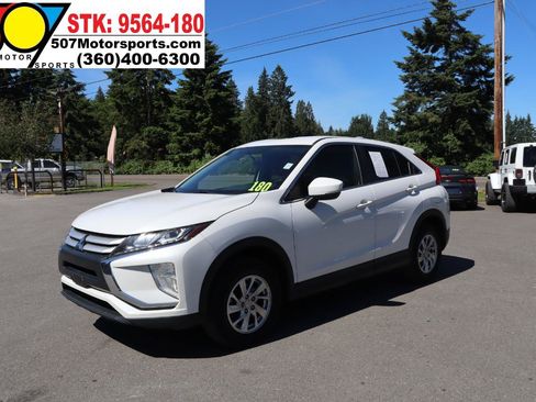 Used 2019 Mitsubishi Eclipse Cross ES AWD/4WD image 3
