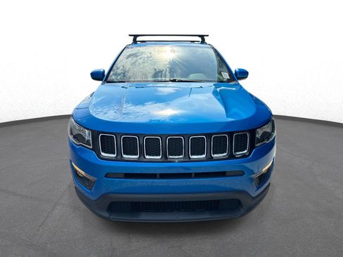 Used 2019 Jeep Compass Latitude w/ Popular Equipment Group FWD image 8