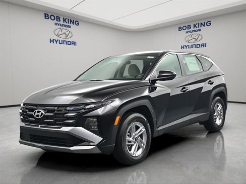 New 2026 Hyundai Tucson SE AWD/4WD image 1