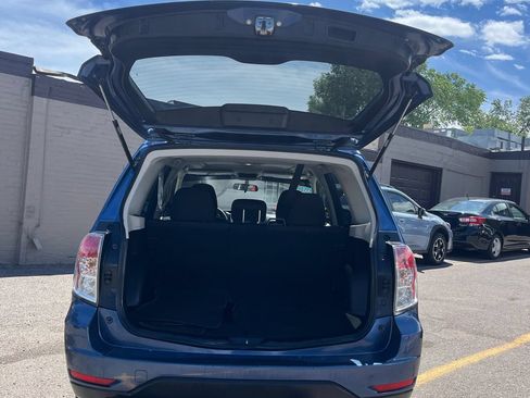 Used 2012 Subaru Forester 2.5X Premium w/ All-Weather Pkg AWD/4WD image 21