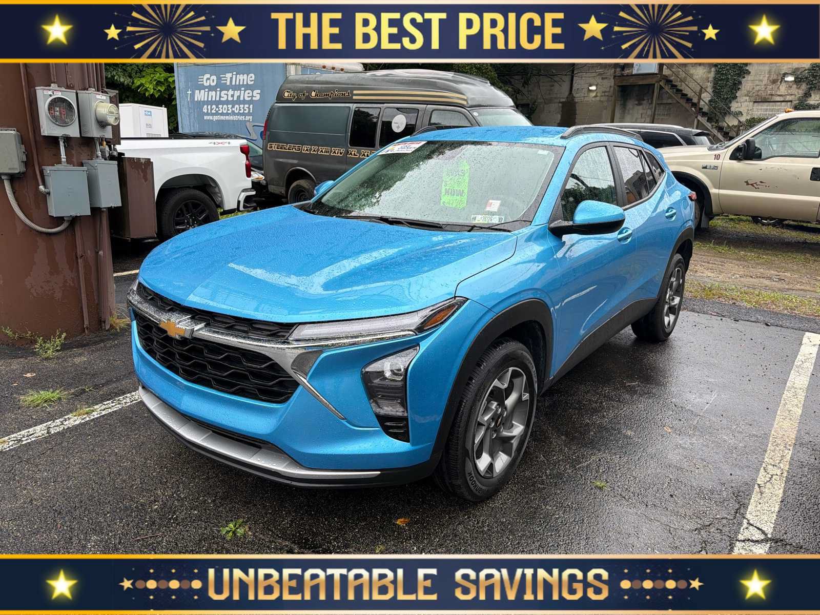 Used 2025 Chevrolet Trax LT FWD image 1