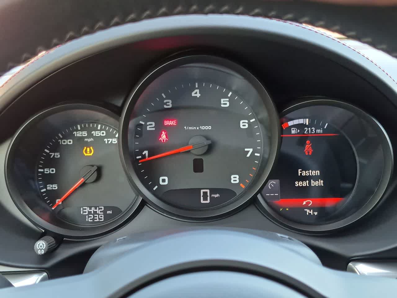 Used 2025 Porsche 718 Cayman RWD image 32