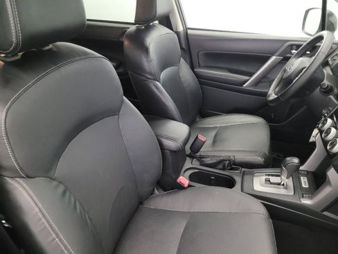 Used 2016 Subaru Forester 2.5i Limited image 21