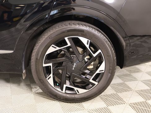 Used 2023 Kia Sportage SX image 19