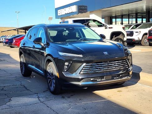 New 2026 Buick Envision Preferred image 2