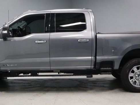 Certified 2024 Ford F250 Lariat w/ Chrome Package image 5