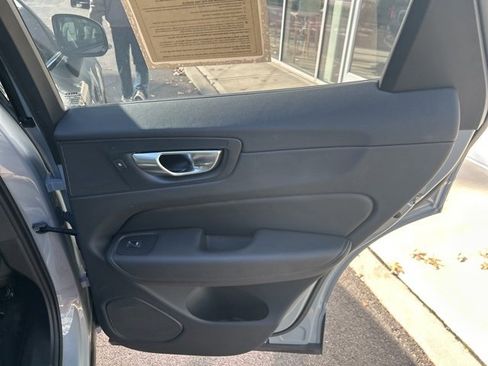 Certified 2025 Volvo XC60 B5 Plus image 12