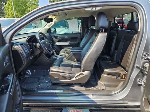 Used 2022 Chevrolet Colorado ZR2 AWD/4WD image 22
