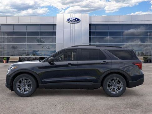 New 2026 Ford Explorer Active w/ Active Comfort Package AWD/4WD image 5