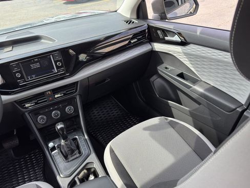 Used 2022 Volkswagen Taos S image 34