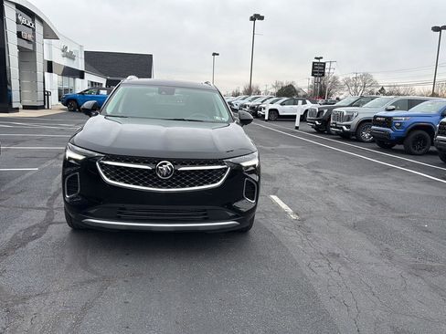 Used 2023 Buick Envision Avenir image 2