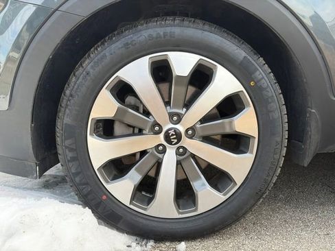 Used 2021 Kia Telluride S image 15