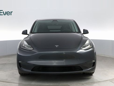 Used 2021 Tesla Model Y Performance image 3