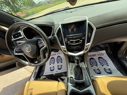 Used 2014 Cadillac SRX Premium image 18