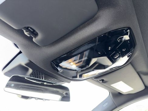 Used 2026 BMW 530i xDrive image 14