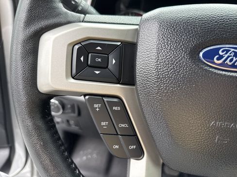 Used 2019 Ford F150 Lariat AWD/4WD image 24