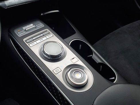 Used 2022 Genesis GV70 3.5T Sport w/ Sport Prestige Package image 26