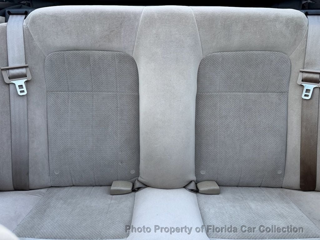 Used 2004 Chrysler Sebring GTC FWD image 50