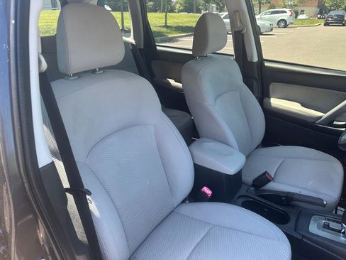 Used 2018 Subaru Forester 2.5i w/ Alloy Wheel Package AWD/4WD image 17