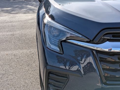 Certified 2025 Subaru Ascent Premium AWD/4WD image 9