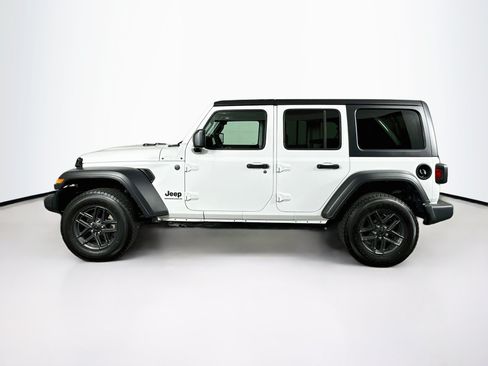 Used 2025 Jeep Wrangler Unlimited Sport AWD/4WD image 4